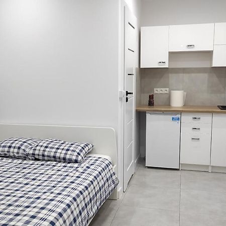 Apartament Krotka Częstochowa Esterno foto