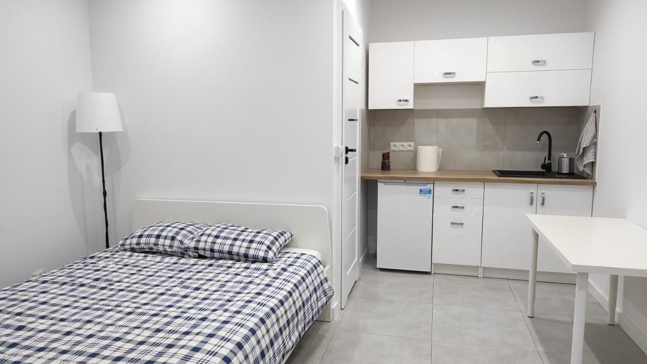 Apartament Krotka Częstochowa Esterno foto