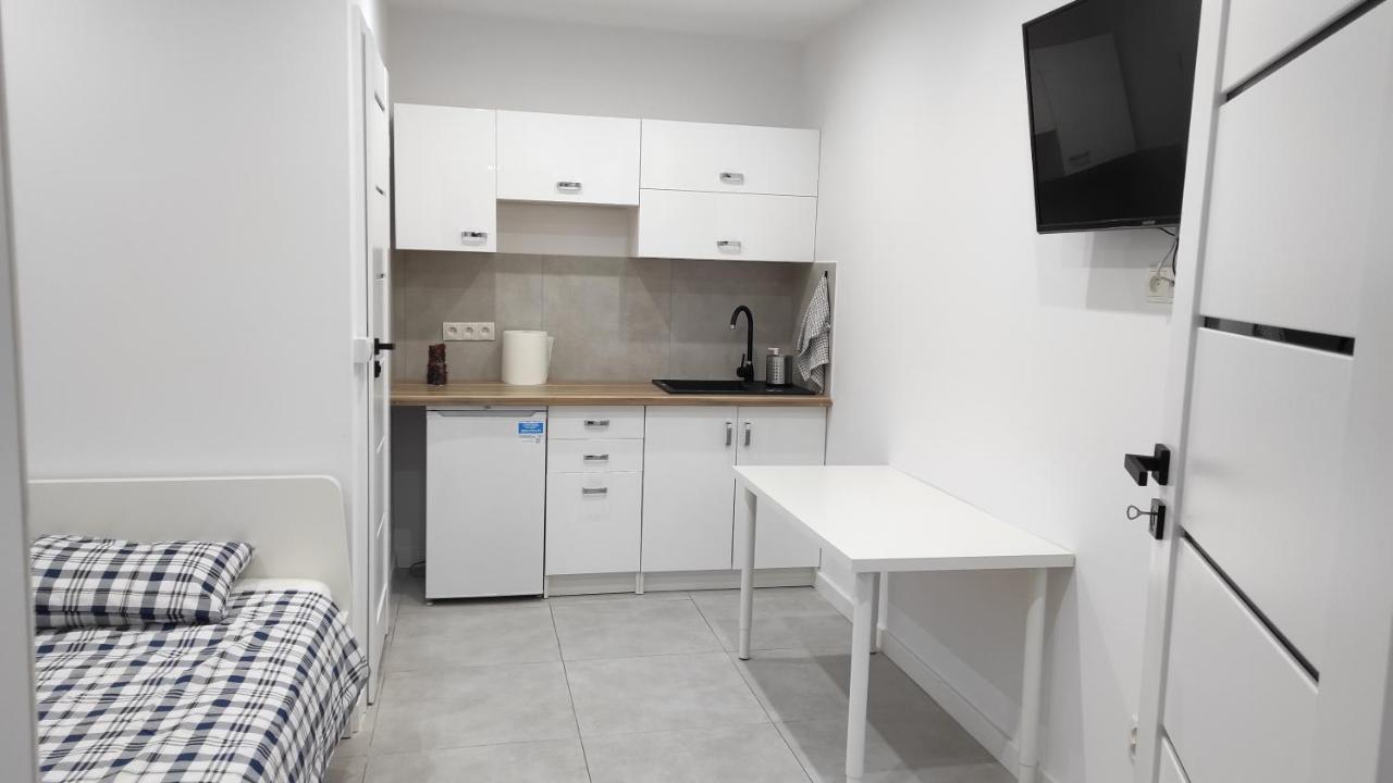 Apartament Krotka Częstochowa Esterno foto